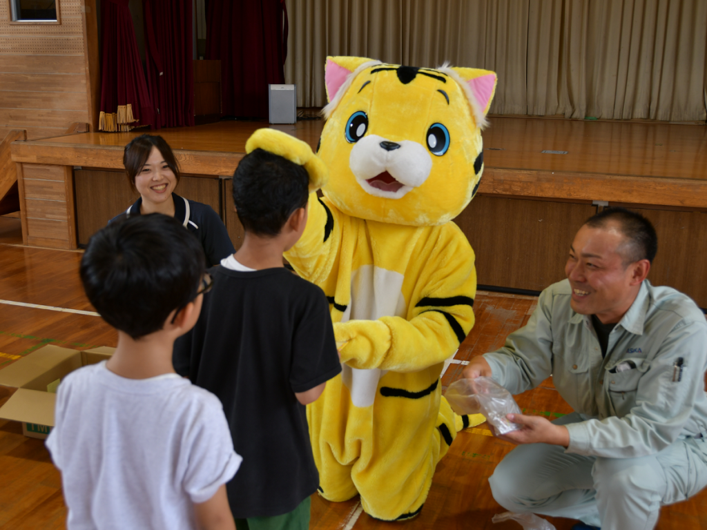 社会貢献メイン画像